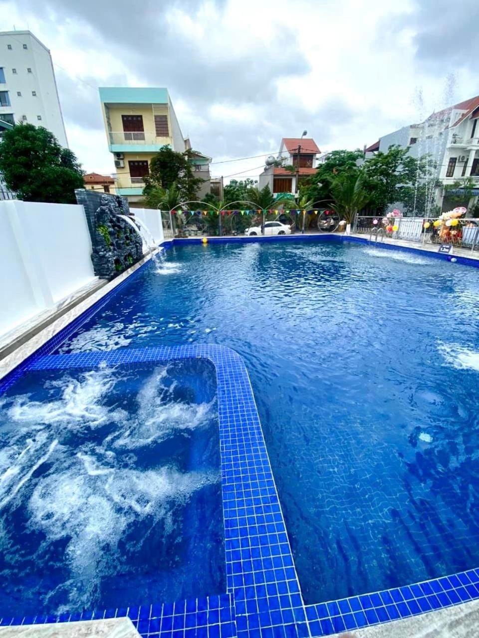 Thuan Thanh Hotel Ніньбінь Екстер'єр фото